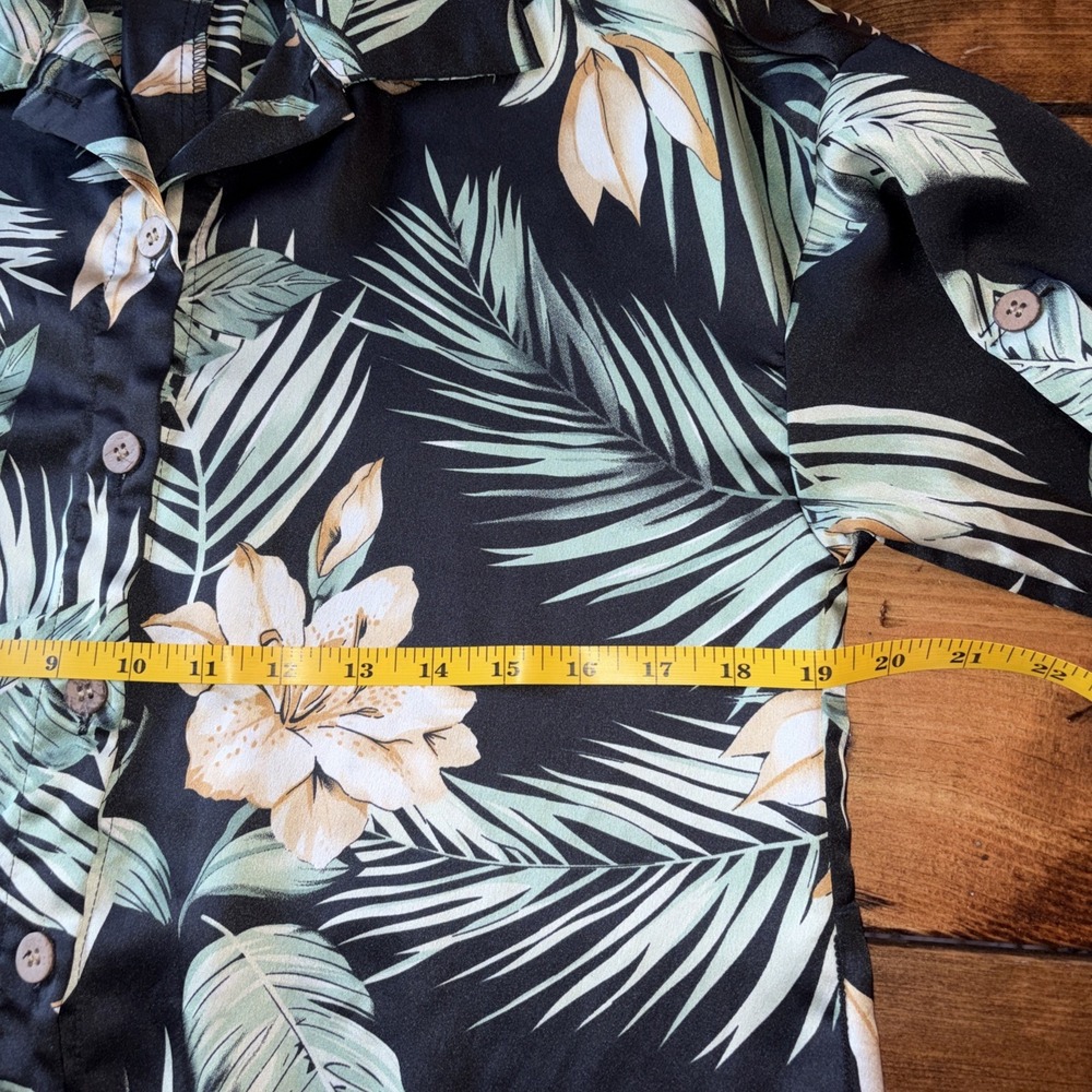 Women's Size M Tropical Resort Beach Vacay Satin Feel Shirt Dress - Picture 4 of 6
